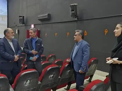 شهرستان‌ها باید سهم عادلانه از امکانات فرهنگی داشته باشند