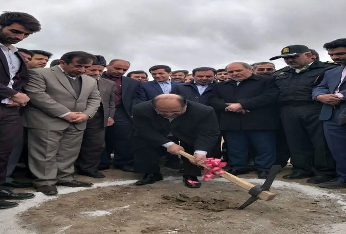  با حمایت صندوق بازنشستگی کشوری ۳۲۰۰ شغل در الیگودرز ایجاد می‌شود