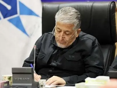 پیام تبریک رئیس دانشگاه آزاد به جمعی از فرماندهان نظامی​