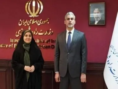 وزیرة الطرق الایرانیة تعلن عن متابعة حل مشکلة الرحلات الجویة بین إیران والعراق