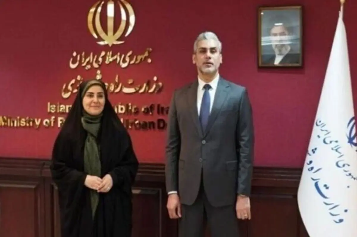 وزیرة الطرق الایرانیة تعلن عن متابعة حل مشکلة الرحلات الجویة بین إیران والعراق