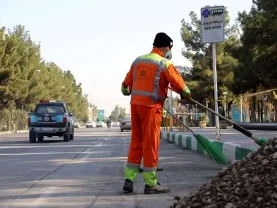 نشستن پشت وانت یا دامگاه مرگ؛ بهای جان کارگران شهرداری چند است؟