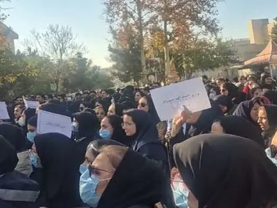 تجمع پرستاران بیمارستان قائم مشهد/ پرداختی‌ها ناعادلانه است