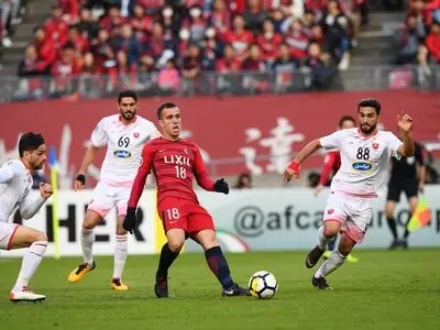 کری‌خوانی گلزن کاشیما برای پرسپولیس