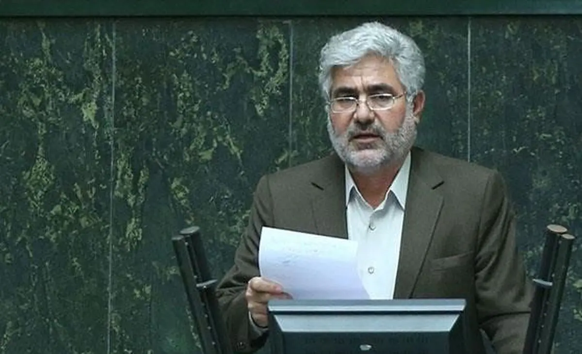وزیر آموزش و پرورش نواقص آیین نامه اجرای قانون رتبه‌بندی معلمان را رفع کند