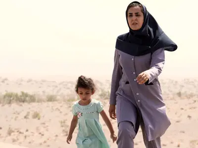 پروانه نمایش «زندگی و زندگی» به کارگردانی علی قوی‌تن صادر شد