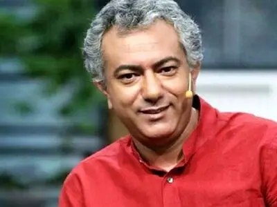 اجرای تصنیف «از خون جوانان وطن لاله دمیده» توسط محمدرضا هدایتی + فیلم
