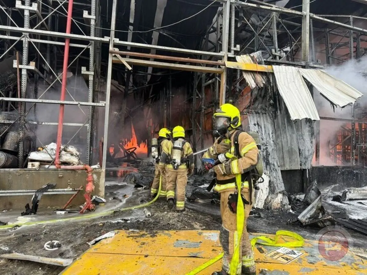 یک واحد صنعتی در شهرستان زرندیه هدف حمله دشمن قرار گرفت