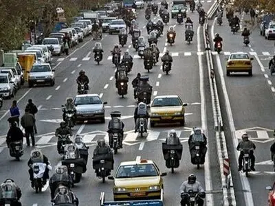 آغاز طرح ساماندهی موتورسیکلت‌ها در خیابان جمهوری