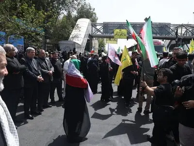 قدردانی مردم از فداکاری‌ها، پشتوانه استمرار انقلاب است