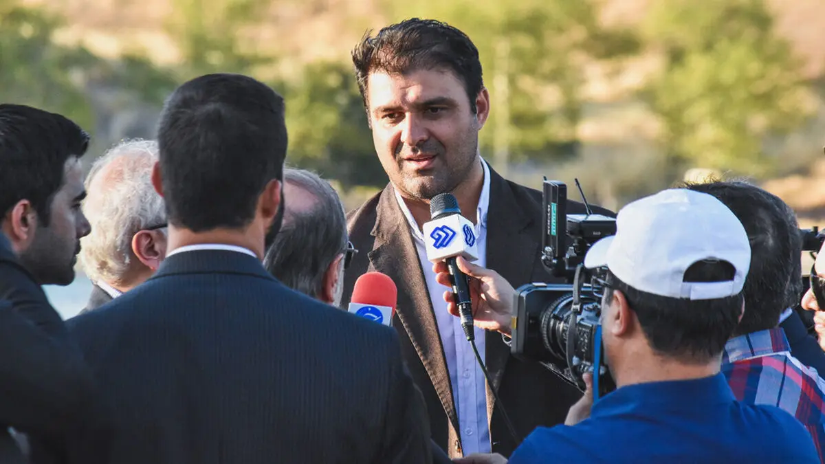 بازدید رئیس فدراسیون قایقرانی از بسترهای آبی خوزستان