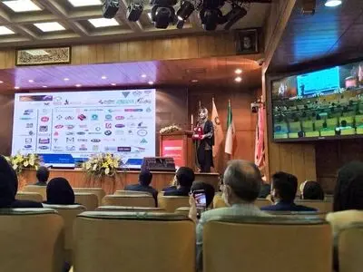 نخستین همکاری مشترک هنرمند و هوش مصنوعی در عصر غیرمتمرکز