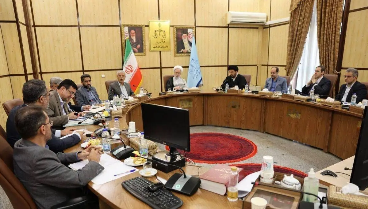 تشکیل پرونده برای برخی از افرادی که ارز حاصل از صادرات را به کشور بازنگردانده‌اند