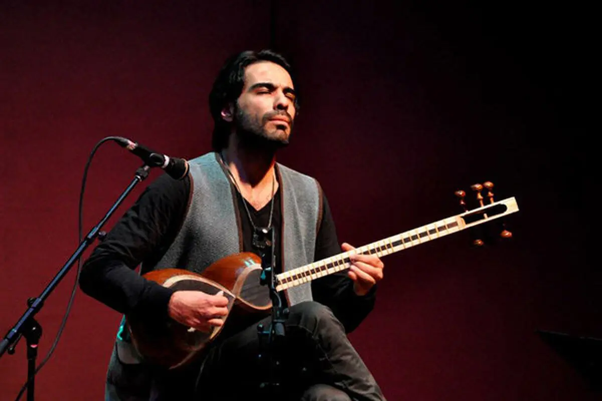 گام سوم علی قمصری با تار ایرانی / چهارمضرابی در توصیف معماری کاشان