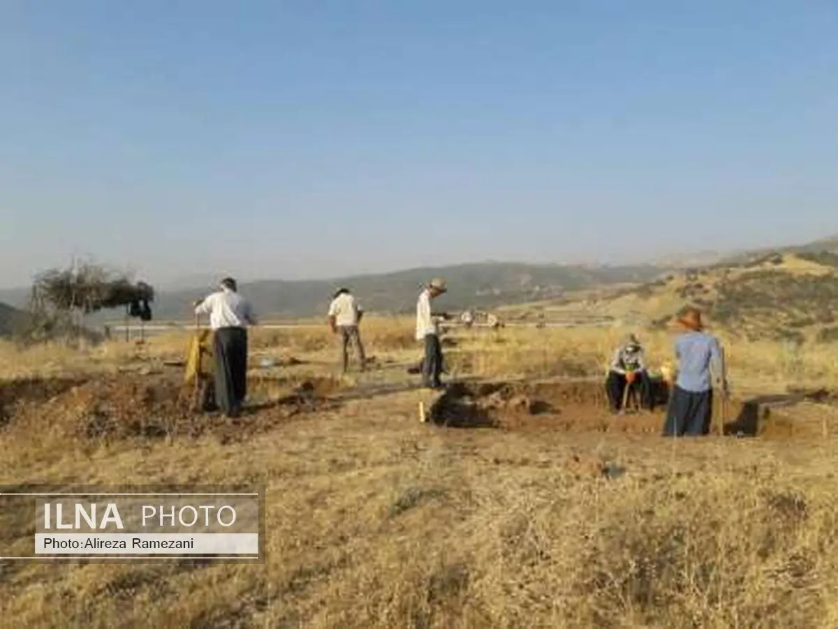 کشف بقایای معماری از عصر آهن چهار و اشکانی در آذربایجان غربی