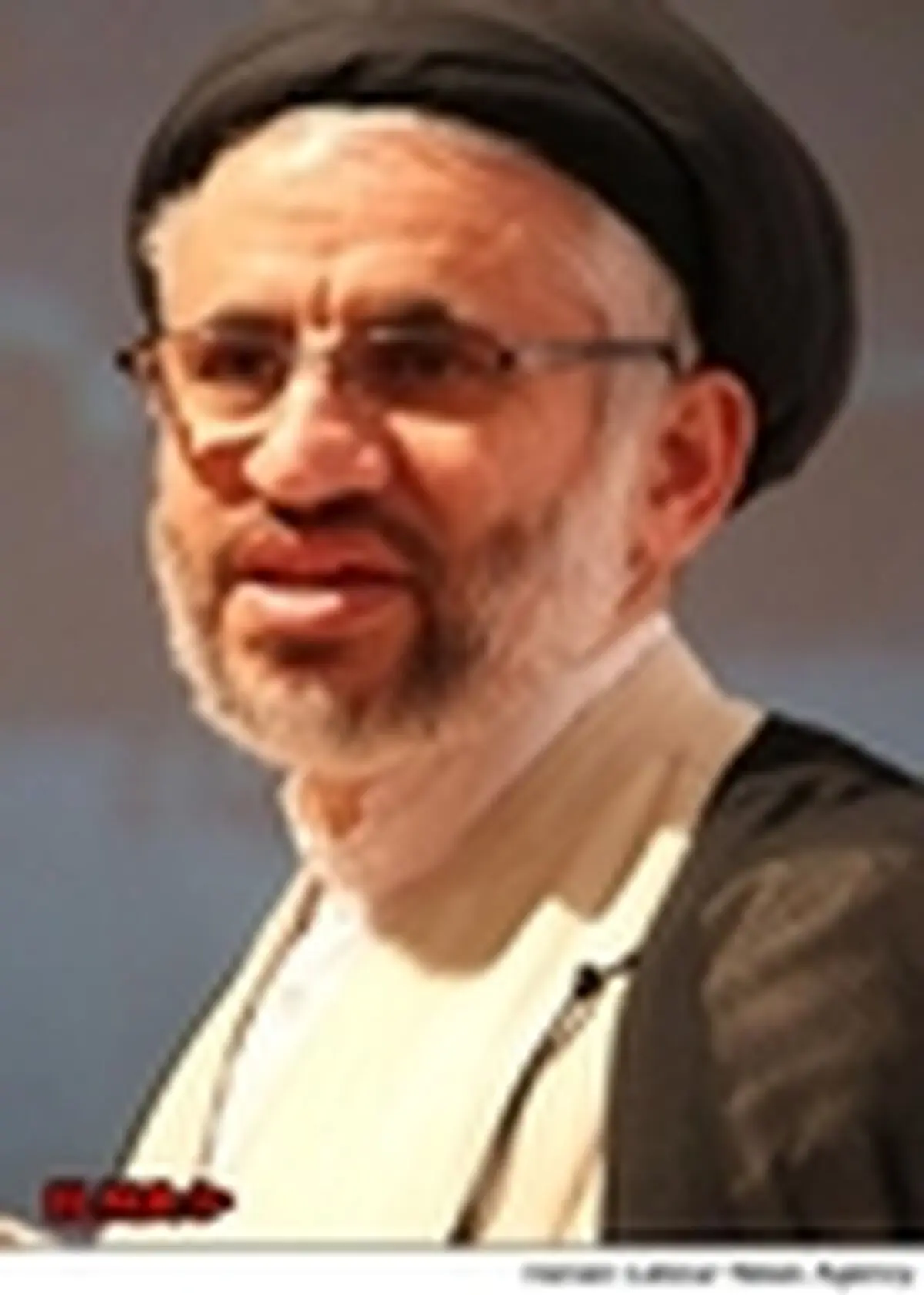 خبرنگاران امکانات معیشتی ندارند / وزیر نیرو برای روزهای سخت در مجلس آماده باشد