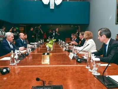 چگونگی پرداخت بدهی بغداد به تهران؛ محور گفت‌وگوی وزرای خارجه عراق و آمریکا در ریاض