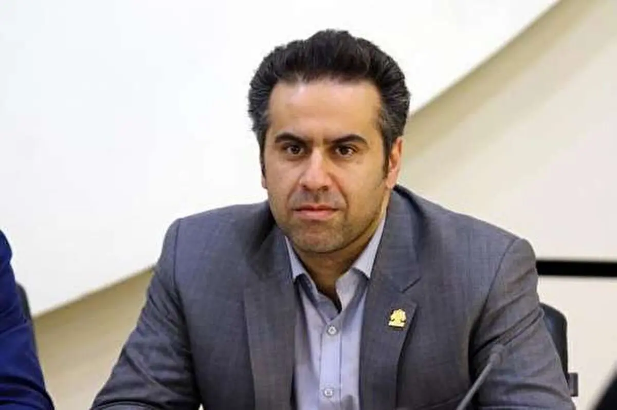 رشد مطب‌های پزشکان از مشکلات اصلی ساکنین احمد آباد است