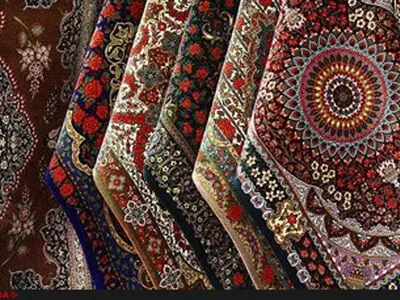 عضو کمیسیون صنایع؛ نبود فرش در نمایشگاه‌هایی از جمله اکسپو باید بررسی شود