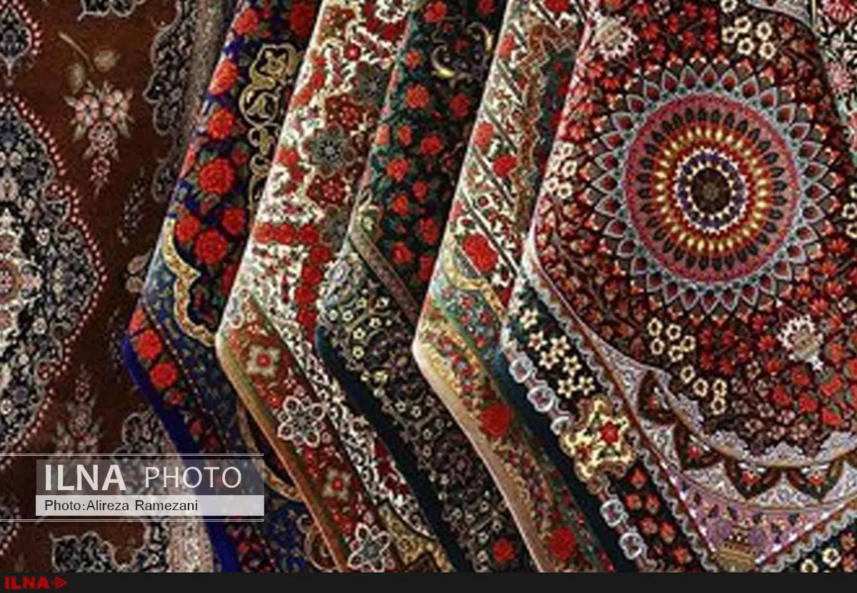 عضو کمیسیون صنایع؛ نبود فرش در نمایشگاه‌هایی از جمله اکسپو باید بررسی شود