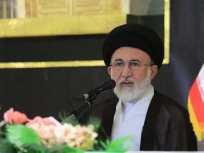قاضی عسکر برگزاری موفقیت‌آمیز حج ۹۸ را به سرپرست حجاج ایرانی تبریک گفت