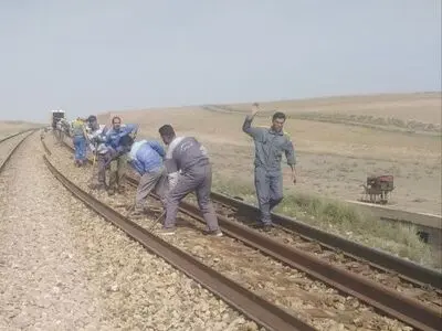 انتقاد کارگران ابنیه راه‌آهن برای عدم دریافت به موقع حقوق ومزایای مناسبتی 