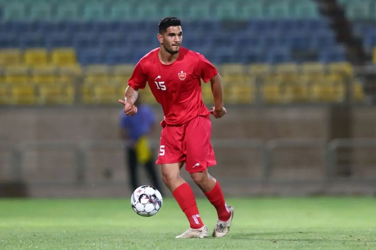 هافبک جوان پرسپولیس رباط داد 