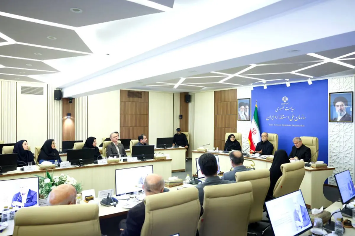 بازدید پزشکیان از پژوهشکده صنایع غذایی و فراورده‌های کشاورزی سازمان ملی استاندارد
