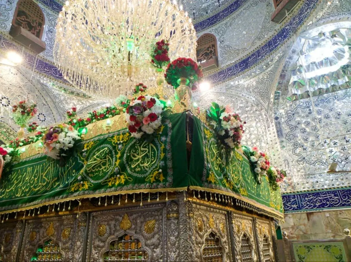 گل آرایی و تزیین حرم های مطهر ۶ امام معصوم در عراق