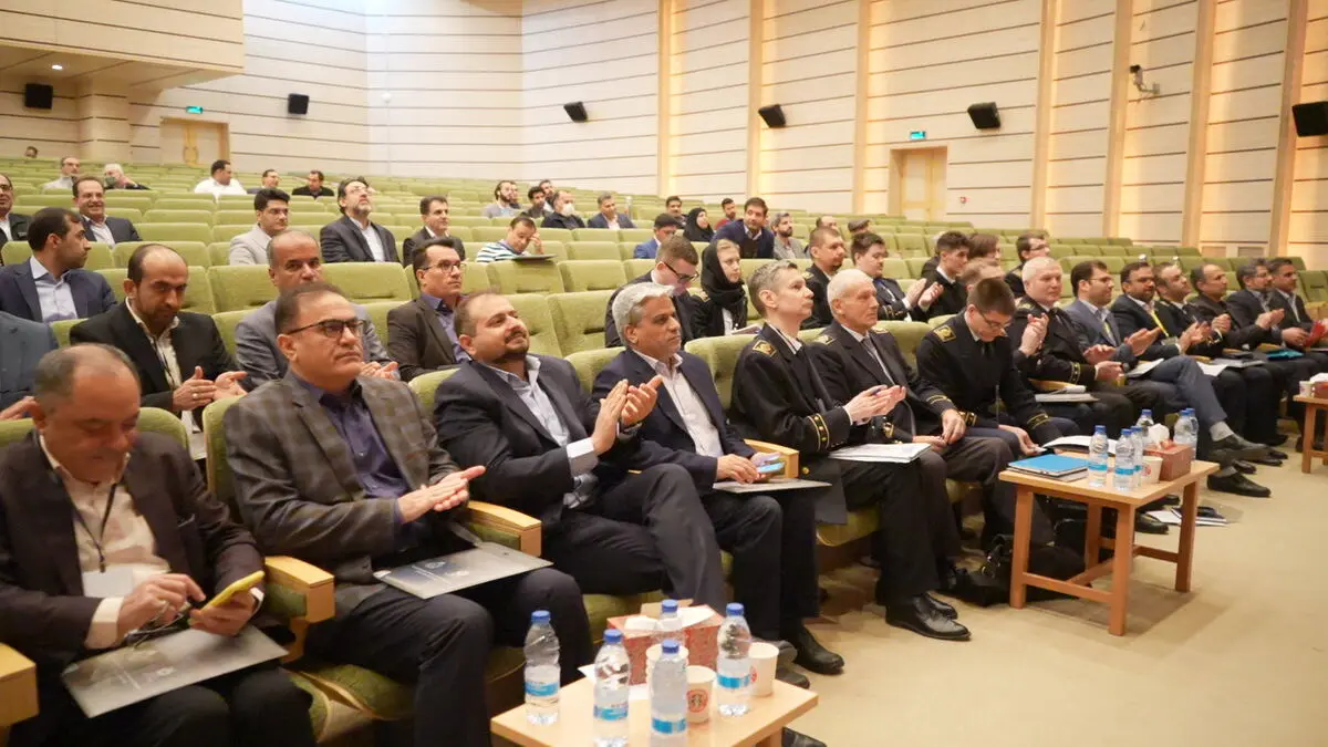 سمینار  مشترک دانشگاه شیراز و دانشگاه ملی معدن سنت‌پترزبورگ روسیه