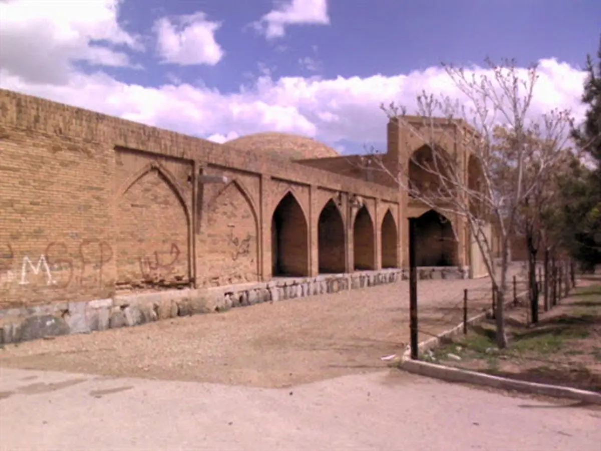 کسب درآمد پایدار با احیای کاروانسرا در روستاهای اردستان