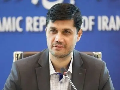 آغاز پروژه احداث خط آهن سریع‌السیر تهران - مشهد/ با یک میلیارد دلار تهاتر نفتی، لوکوموتیو و قطعات می‌خریم