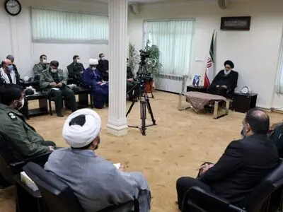 محرومت زدایی بدون مدیریت جهادی به ثمر نمی‌رسد/بسیجی نباید سیاست‌باز و سیاست زده باشد
