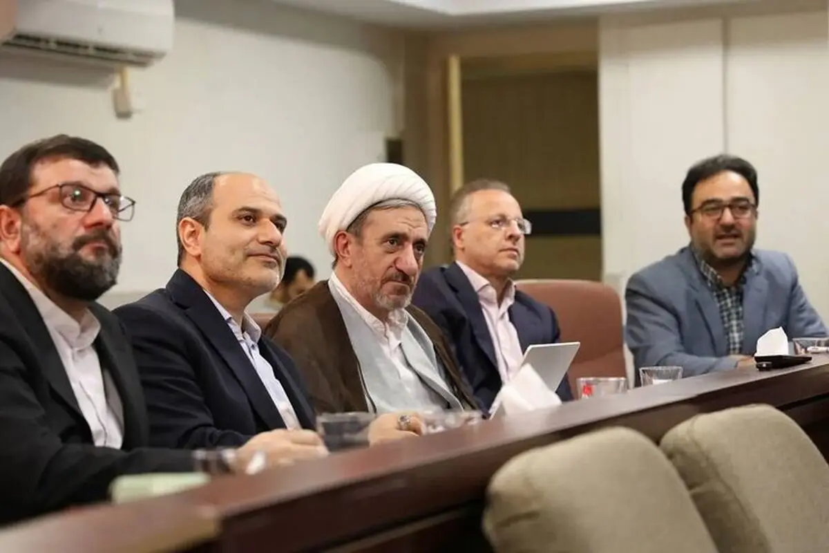 بازدید هیئت عالی دادسرای انتظامی قضات از اتاق پایش مرکز آمار و فناوری اطلاعات قوه قضاییه