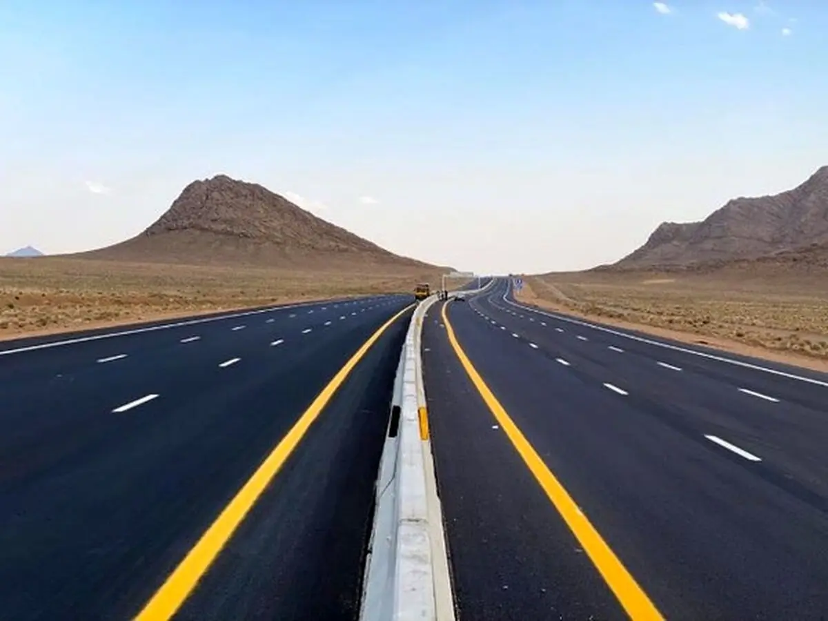 هدف‌گذاری برای بهره برداری از آزادراه مشهد-چناران در سال آینده
