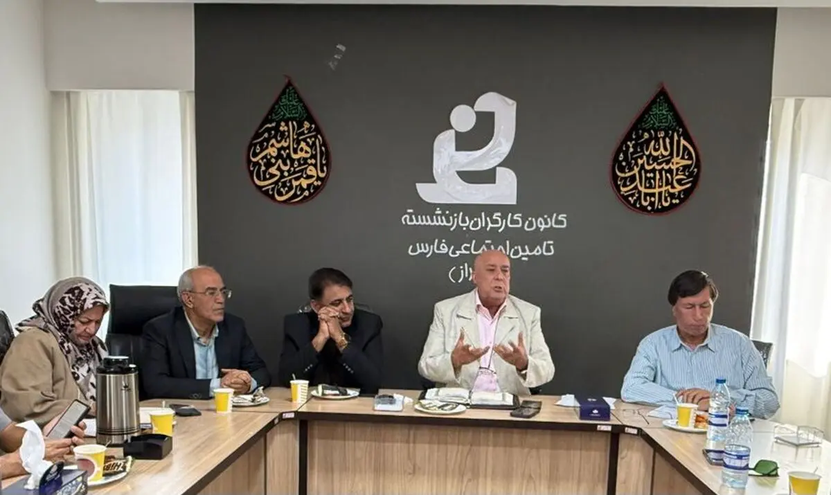 با تضعیف بانک رفاه، نظام پرداخت حقوق و معیشت میلیون‌ها کارگر دچار بحران می‌شود