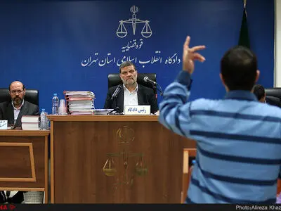دادگاه علنی رسیدگی به پرونده وارد کننده گوشی‌های موبایل