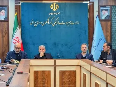 «نوروز» باید به عرصه‌ای برای تقویت انسجام ملی تبدیل شود/ مفهوم «ایران» باید محور برنامه‌های فرهنگی باشد