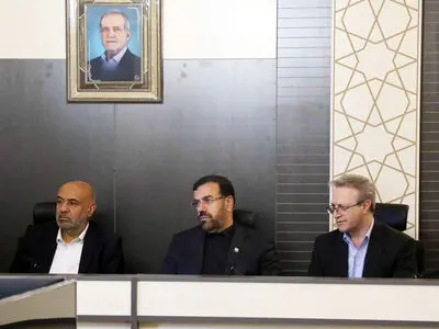 بررسی مسائل کارکنان هواپیمایی آسمان و راهکارهای حمایت از اشتغال در فارس