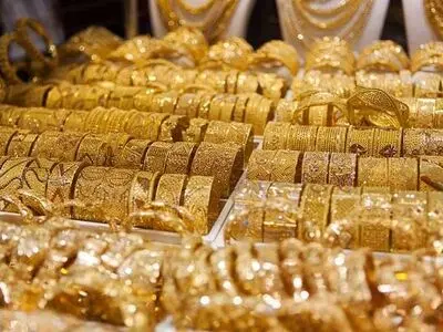 کاهش بهای طلا به دنبال پشتیبانی تجارت از دلار و پالادیوم