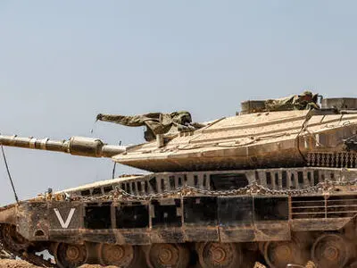 The Israeli War Cabinet decides to expand the army's attack on Rafah