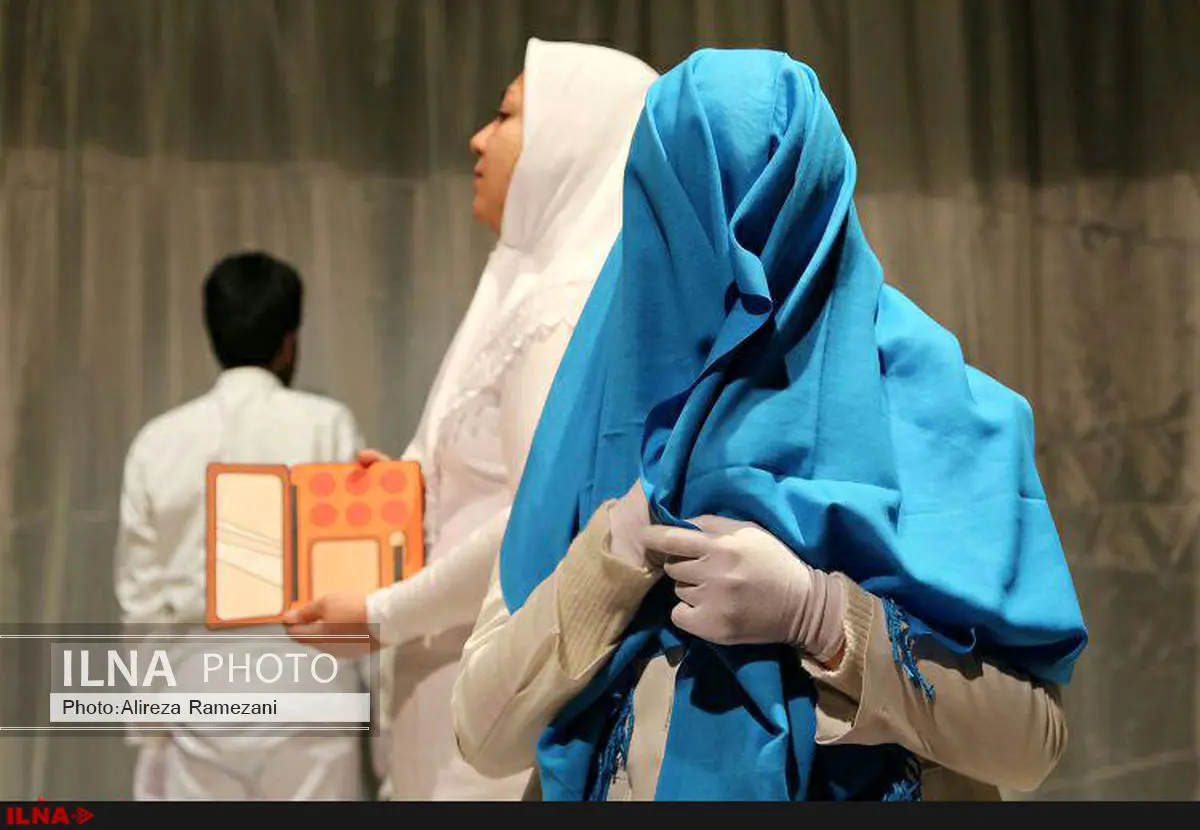 "فصل بهار نارنج "در خانه نمایش 