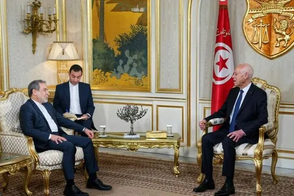 عراقجي يشيد بموقف تونس بالتنديد بهجمات الكيان الصهيوني وامريكا على ايران