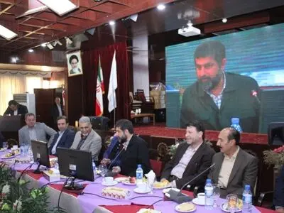شریعتی: لزوم رعایت عدالت در گستردگی خدمات بیمه/ فرزین: هوشمند سازی بزرگترین پروژه سازمان بیمه سلامت