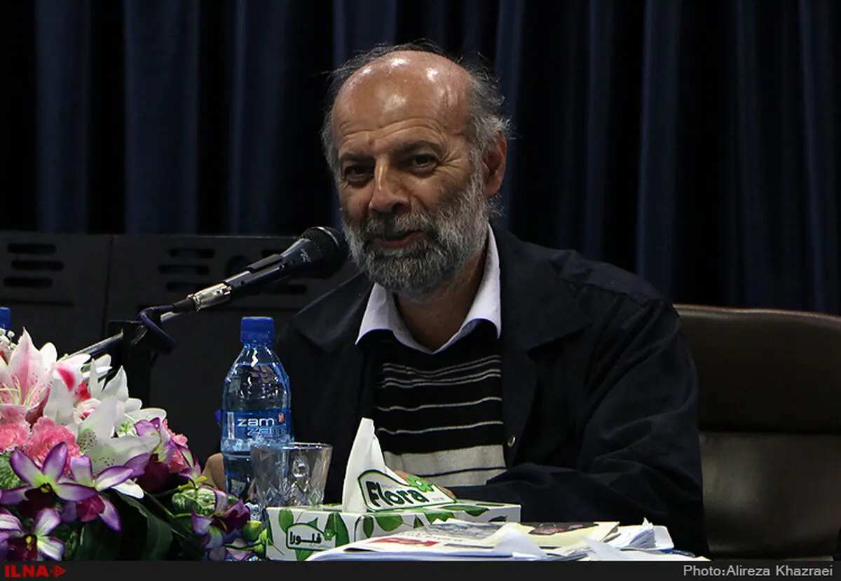 افراد قرآنی از انقلاب رویگردان نمی‌شوند