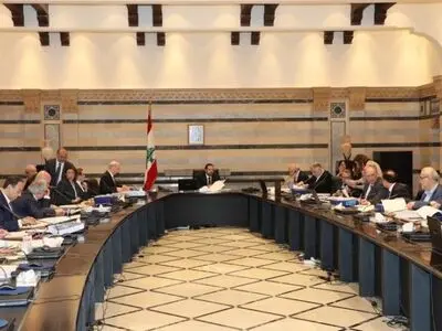 الحکومة اللبنانیة توافق على ورقة الحریری الاقتصادیة