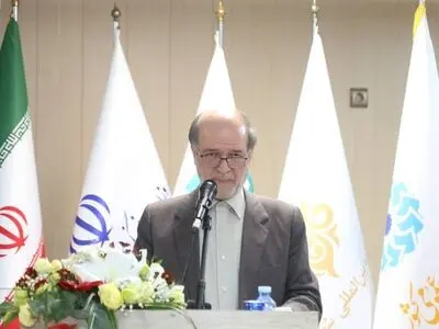 جشنواره شعر فجر تأثیرگذارترین جریان صیانت از ادبیات مقاومت و انقلاب است