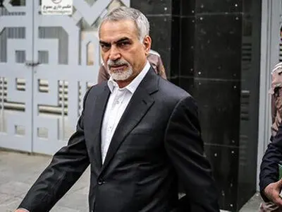 حسین فریدون با شکل و شمایل جدید در یک مراسم+ عکس