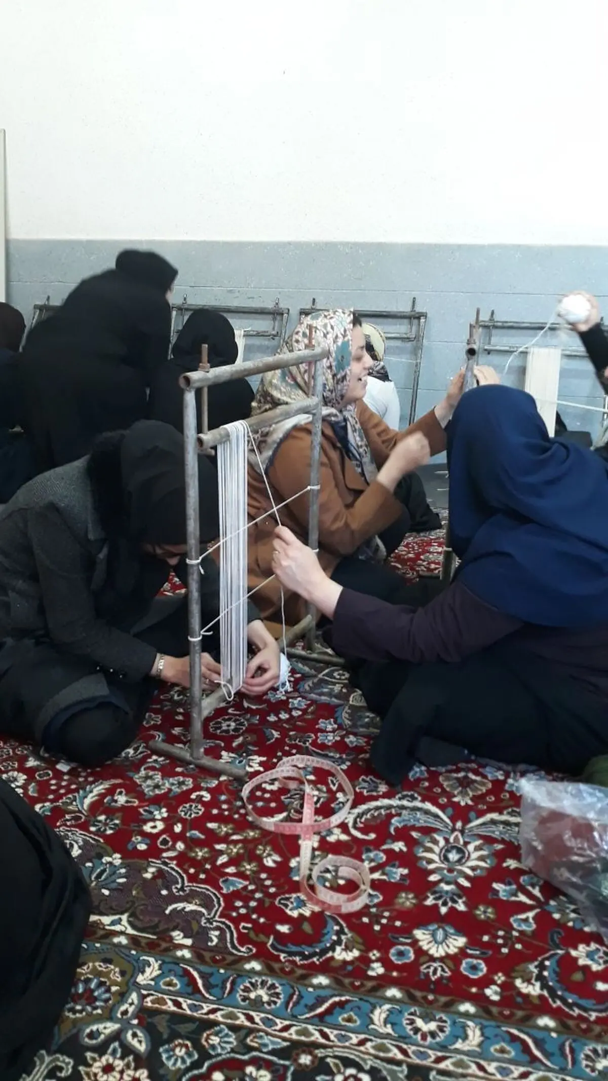 اولین کارگاه تولید کاشی هفت رنگ در باخرز به بهره‌برداری رسید  