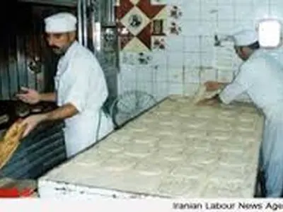افزایش دستمزد خبازان براساس افزایش قیمت نان وجاهت قانونی ندارد